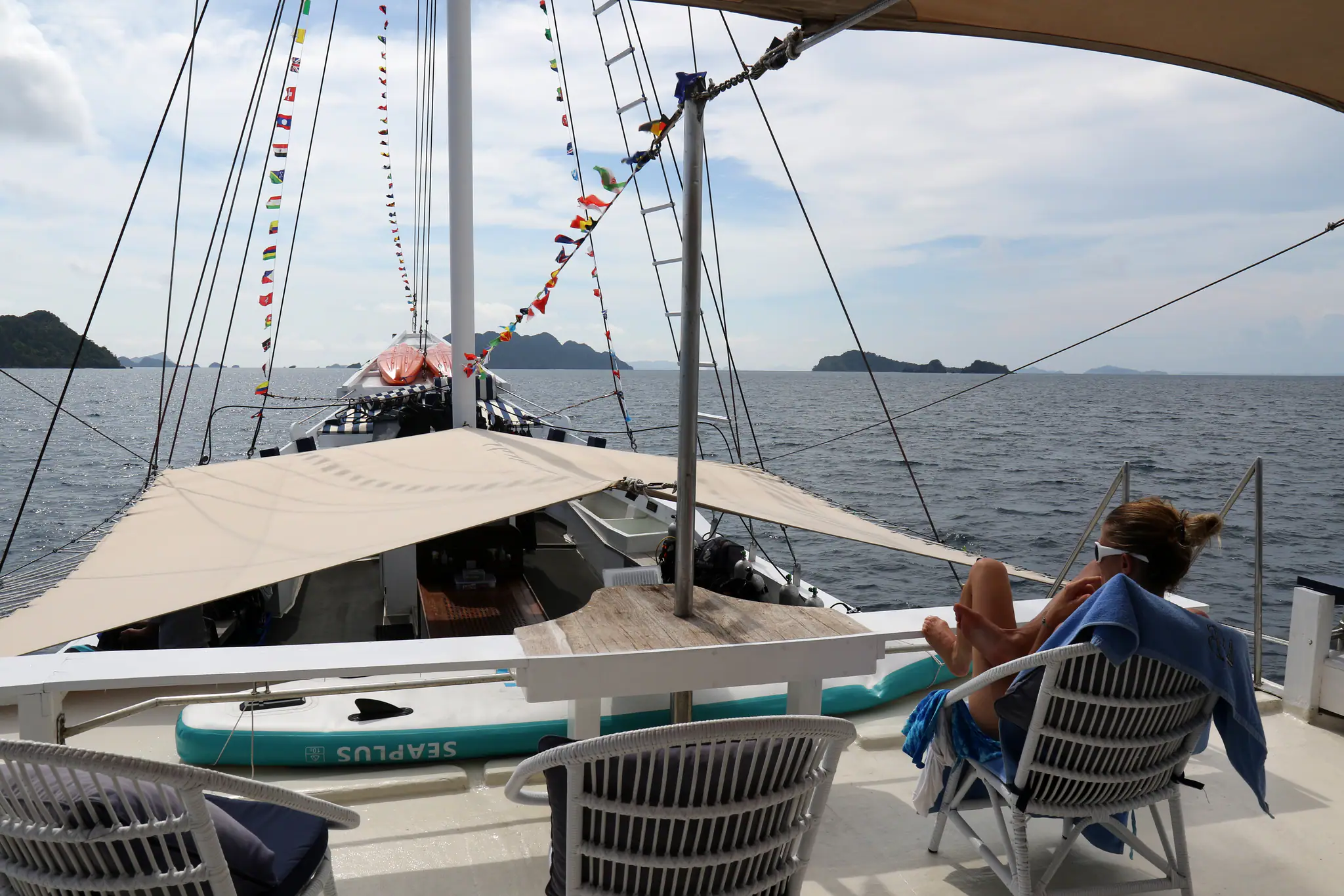 How's Lounging in Seahorse Looks Like