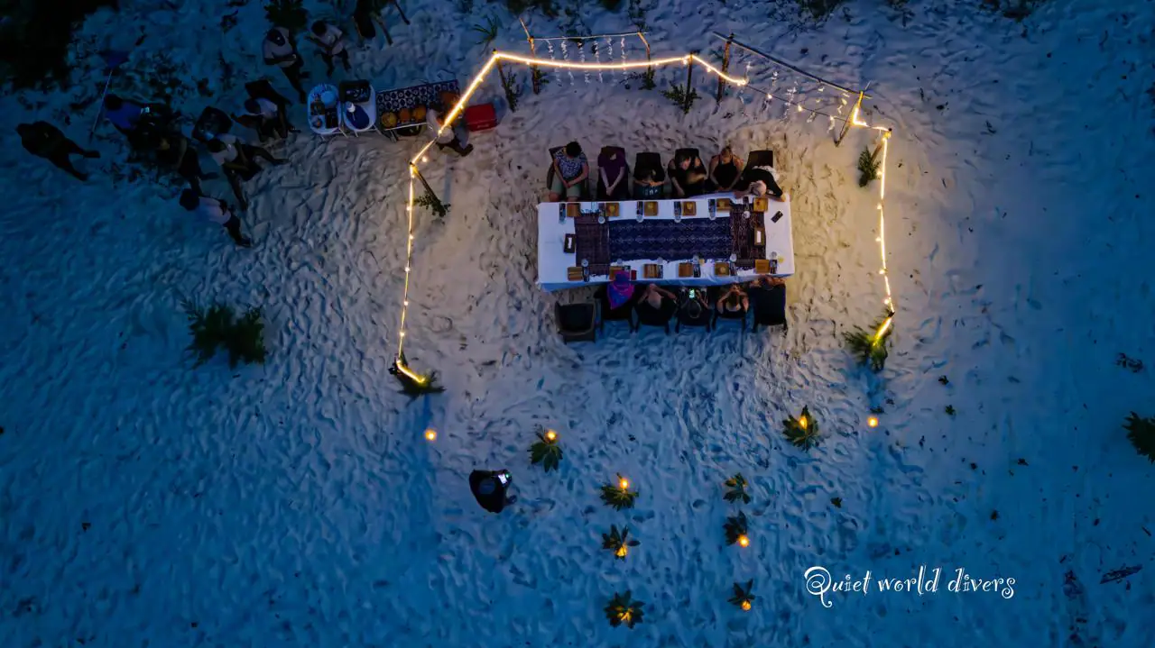 Enchanting Dinner with Wallacea Diving Cruise