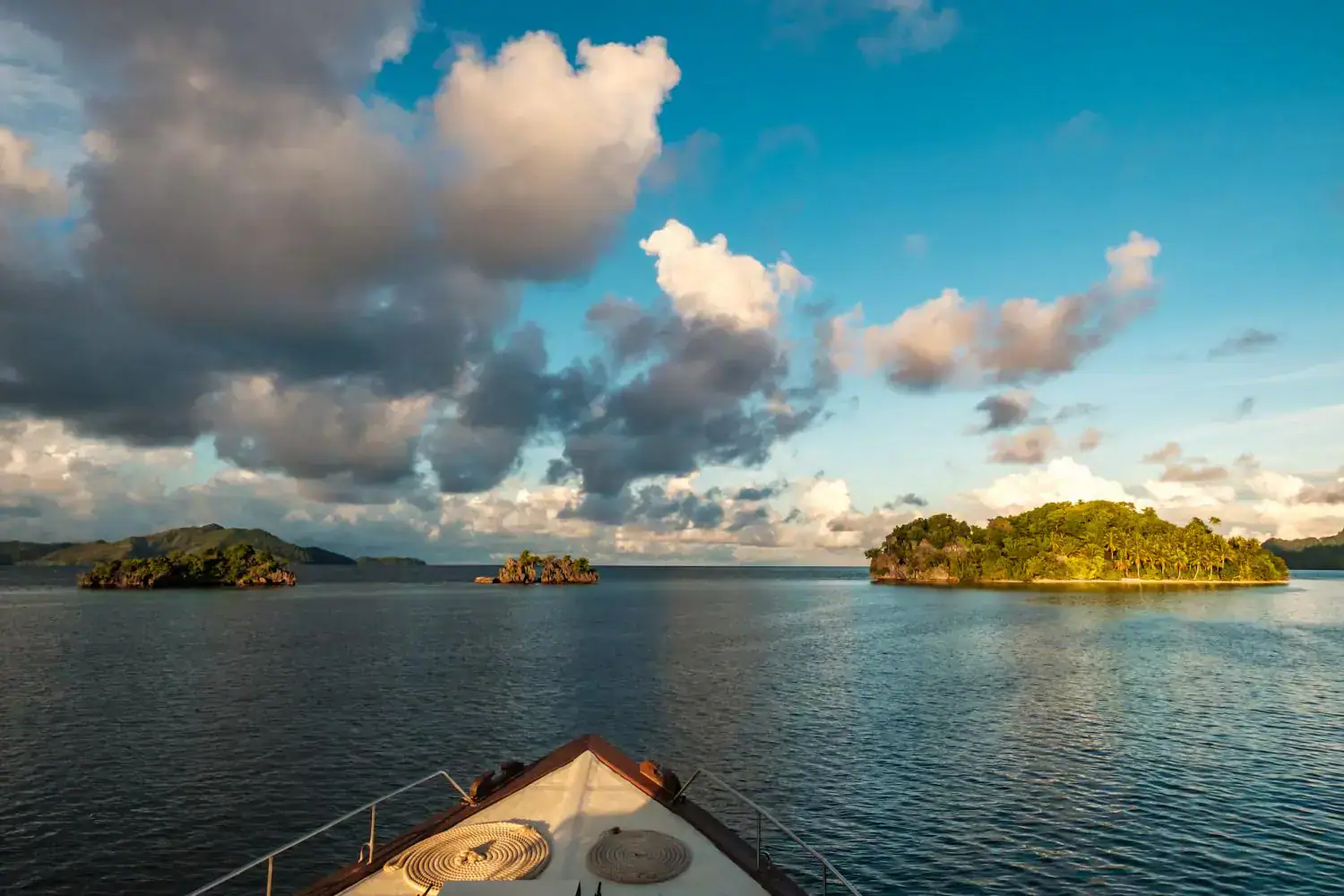 mv ambai seascape, clear sky, archipelago, wide view