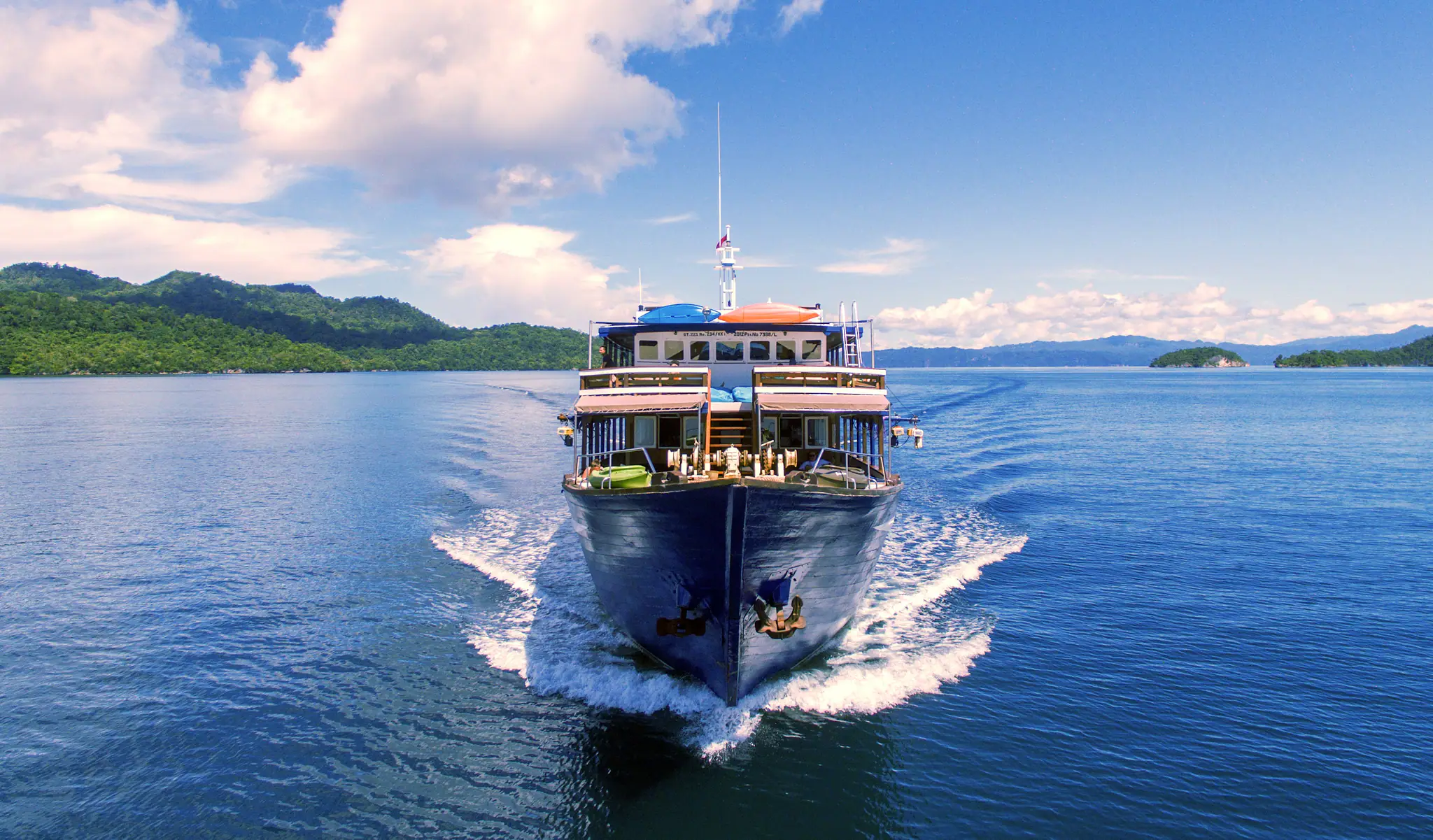 Ambai liveaboard