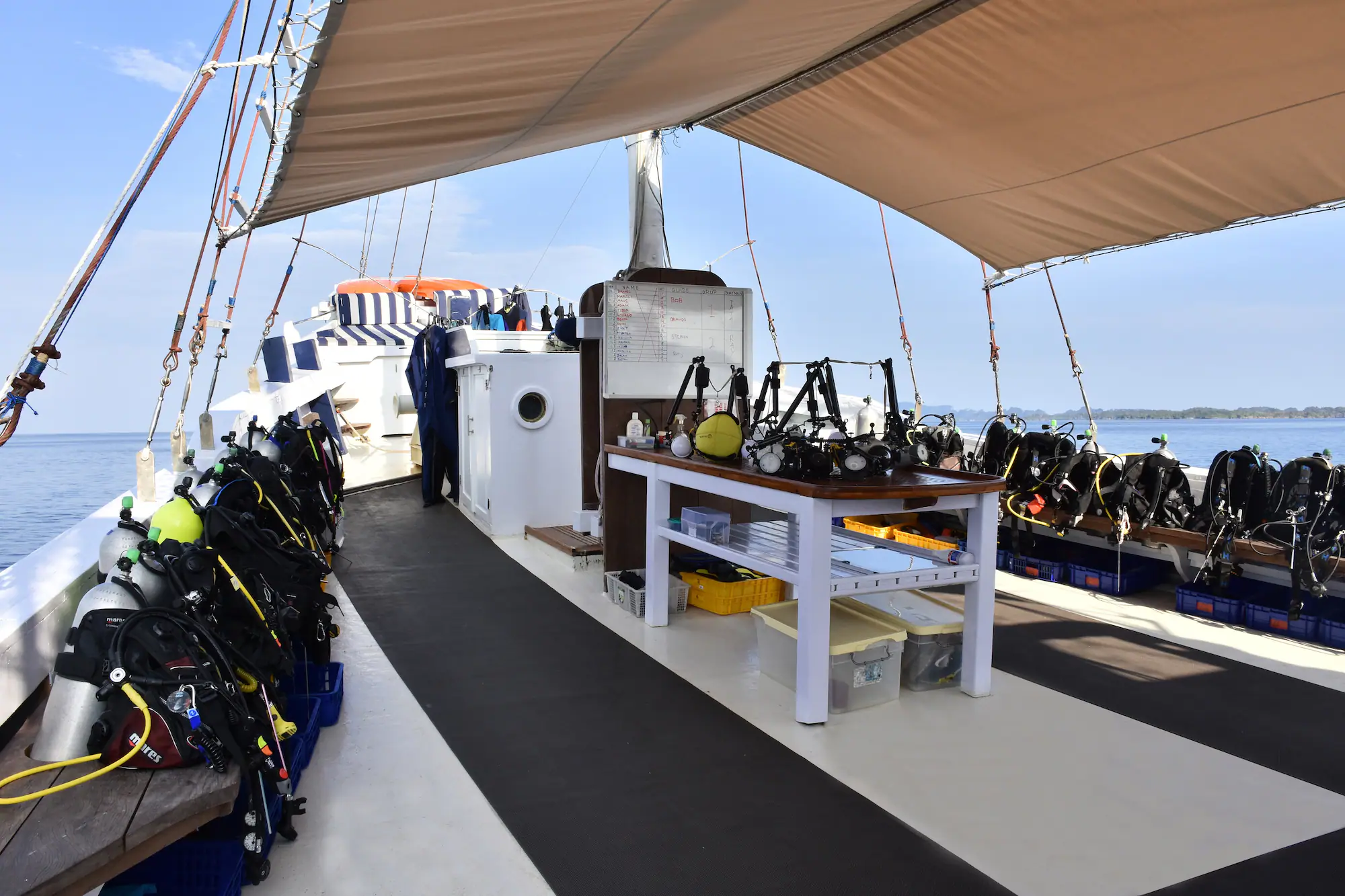 The Dive Deck of Seahorse